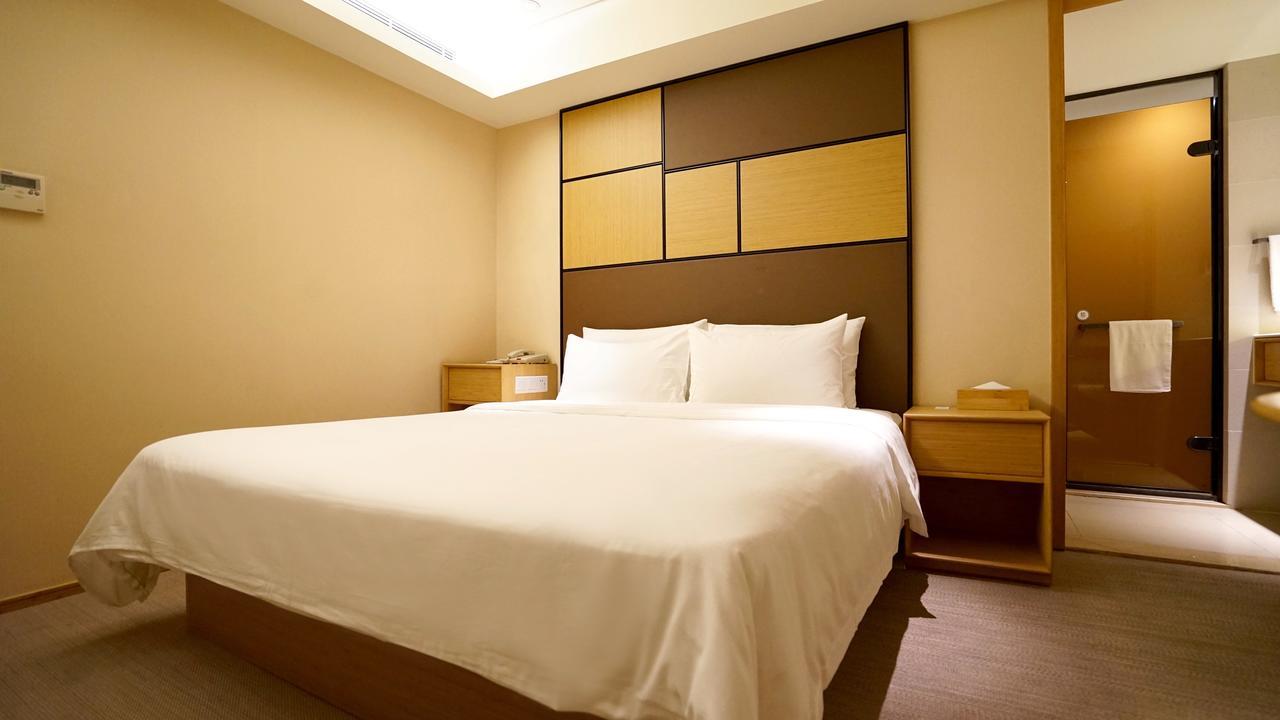 Ji Hotel Tianjin Shiyijing Road Exterior foto